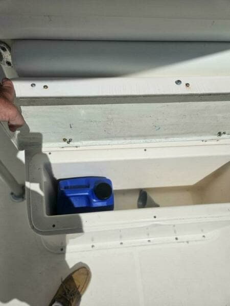 1995 Pursuit 2600 CC