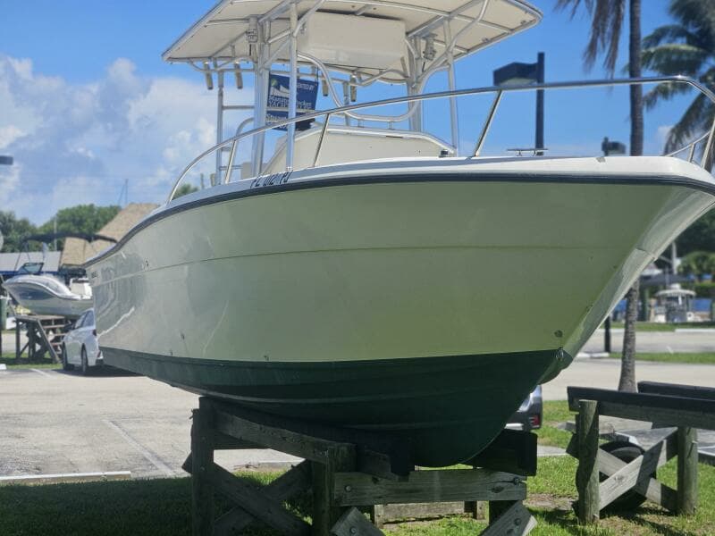 1995 Pursuit 2600 CC