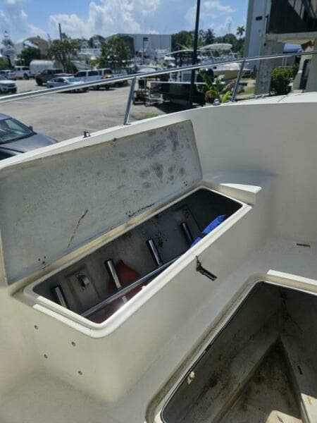 1995 Pursuit 2600 CC