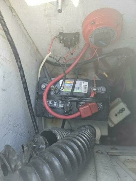 1995 Pursuit 2600 CC