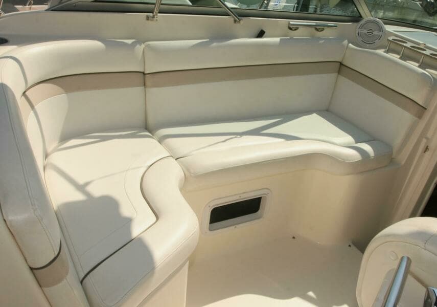 2006 Rinker 270 Fiesta Vee