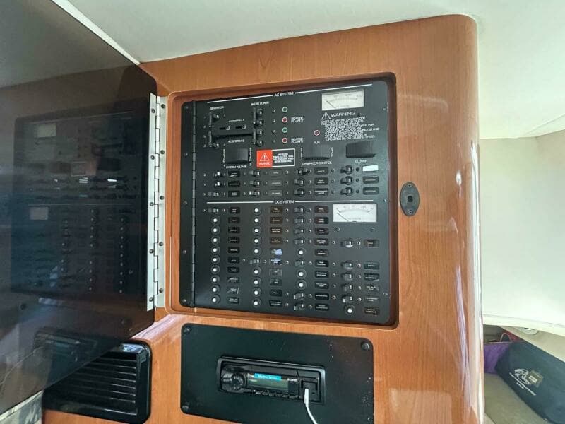 2001 Four Winns 328 Vista