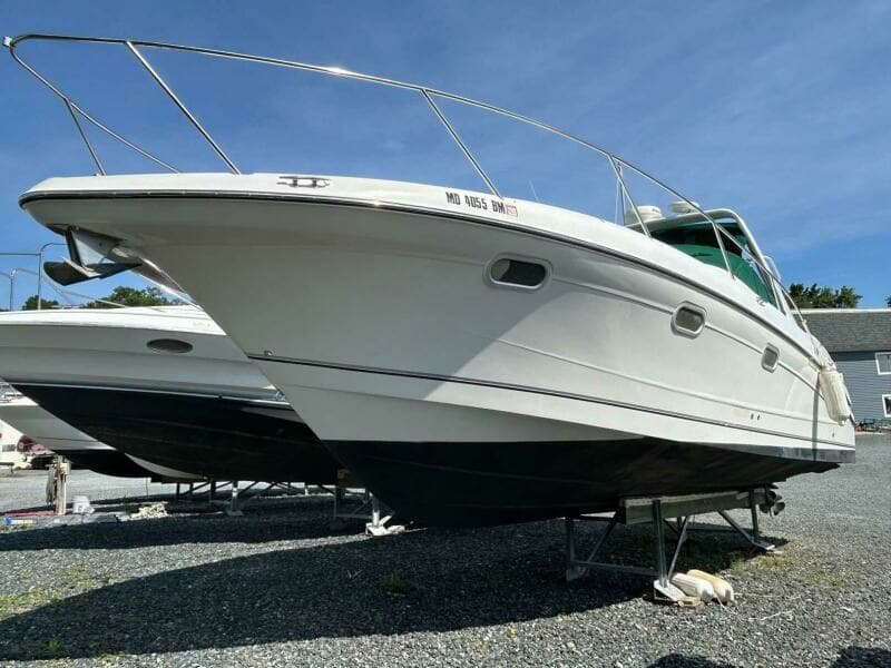 2001 Four Winns 328 Vista