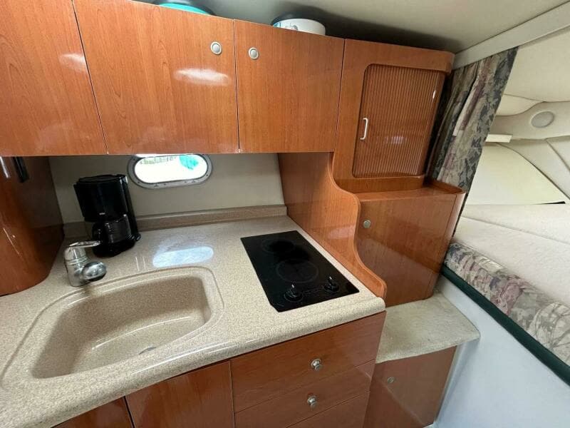 2001 Four Winns 328 Vista