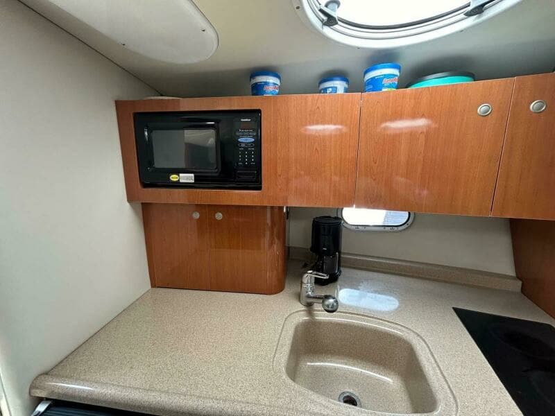 2001 Four Winns 328 Vista