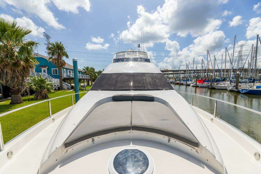 2007 Lazzara 74 Motor Yacht Kathleen