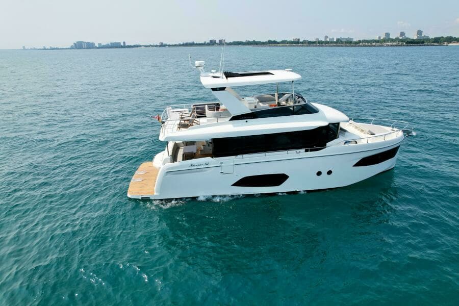 2023 Absolute 52 Navetta