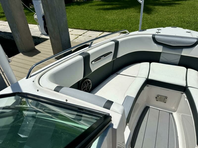 2022 Chaparral 267 SSX OB