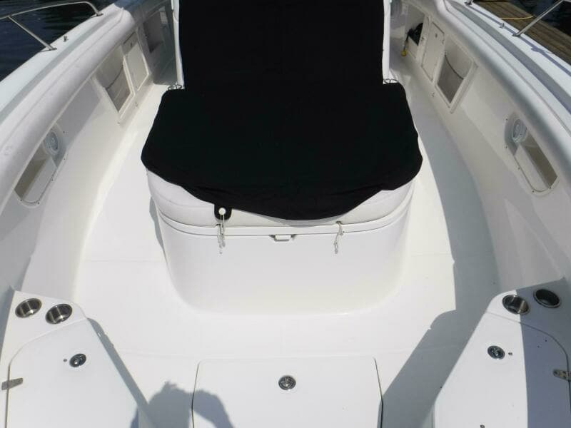 2014 Boston Whaler 370 Outrage