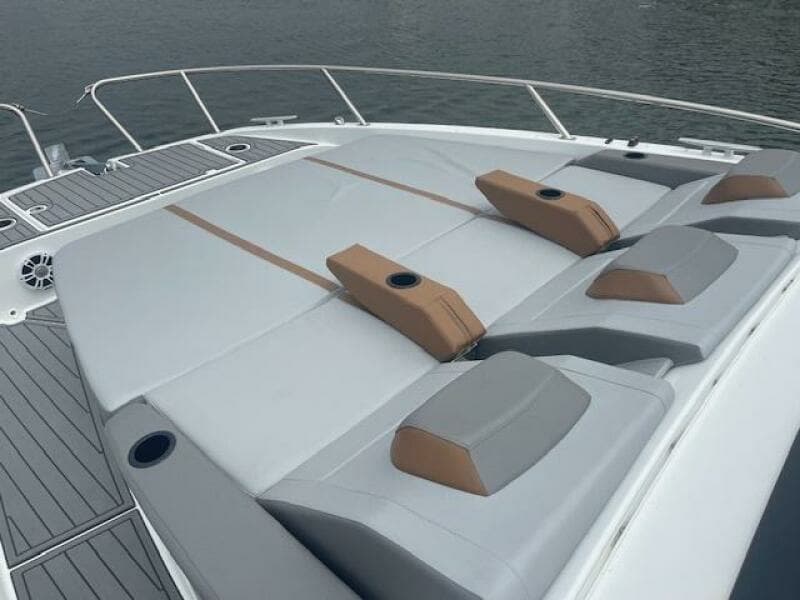 2022 Beneteau 32 Gran Turismo - FORTUNA