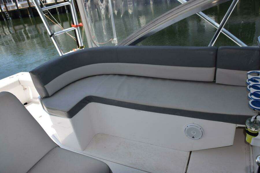Helm Deck Lounge Seat