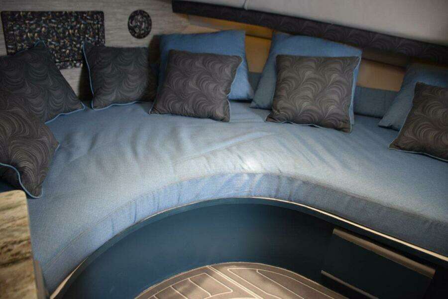 Forward Lounge Without Filler Cushion