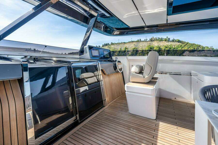 2023 Ferretti Yachts Ferretti 1000