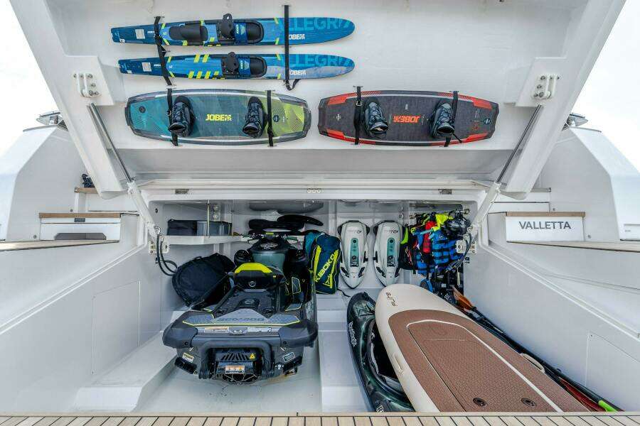 2023 Ferretti Yachts Ferretti 1000