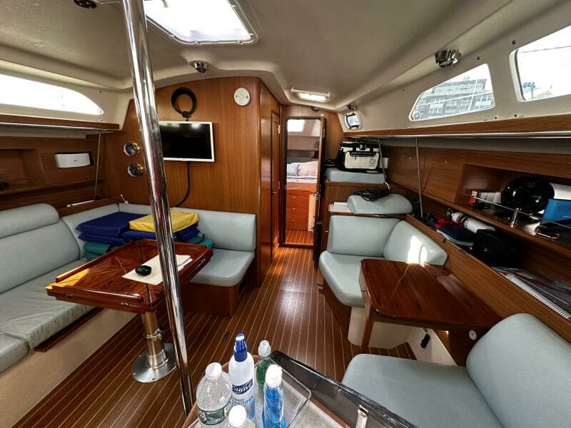 2017 Catalina 385