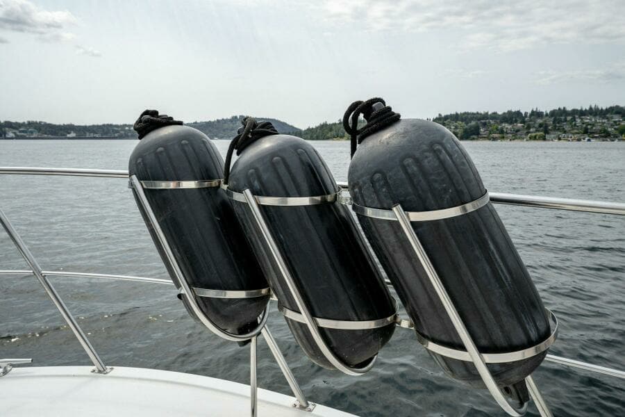 1997 Navigator Sundance 5600