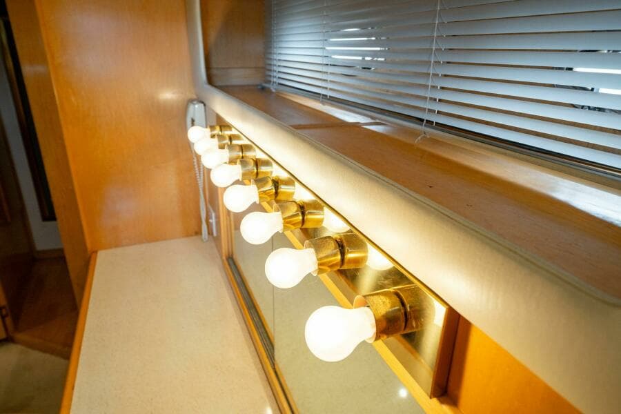 1997 Navigator Sundance 5600