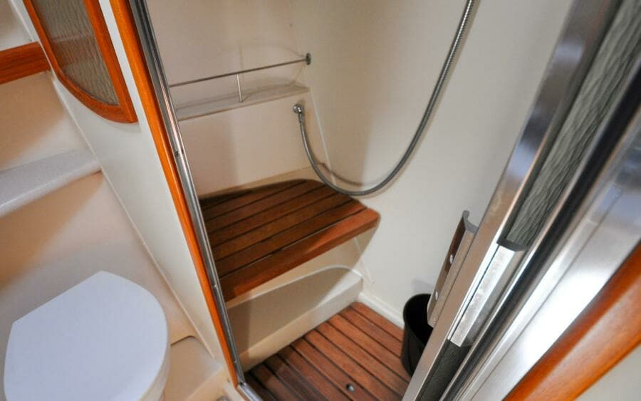 Hunter 45CC   Coralee   Offered For Sale708