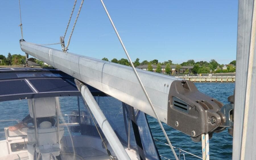 Hunter 45CC   Coralee   Offered For Sale589