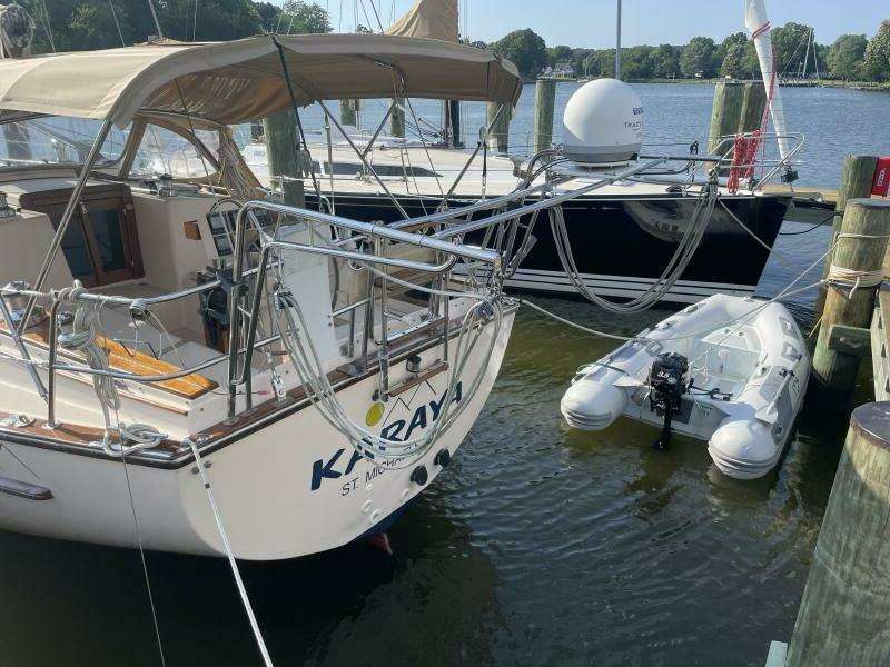 1995 Island Packet 40
