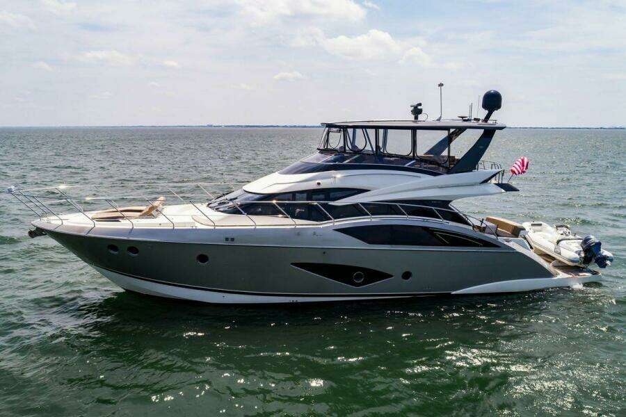 2013 Marquis 63 Sport Yacht