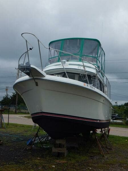 1983 Carver Mariner 2897