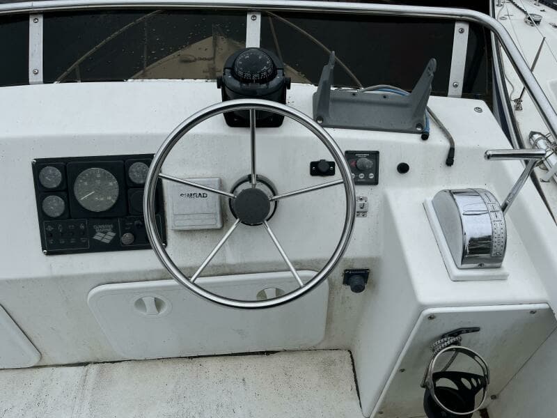 31'Eastern Upper Helm