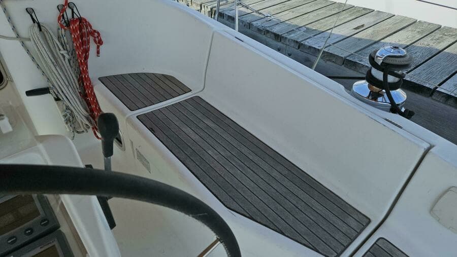 2002 Beneteau Limited Edition 411