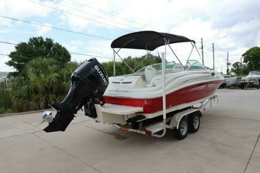 2007 Sea Ray 240 Sundeck