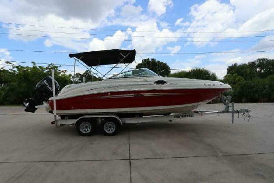 2007 Sea Ray 240 Sundeck