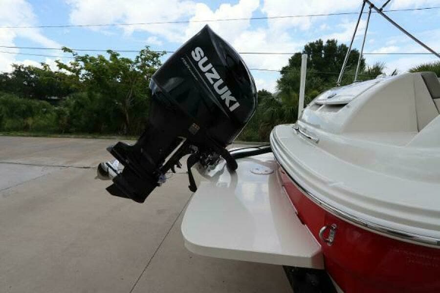 2007 Sea Ray 240 Sundeck
