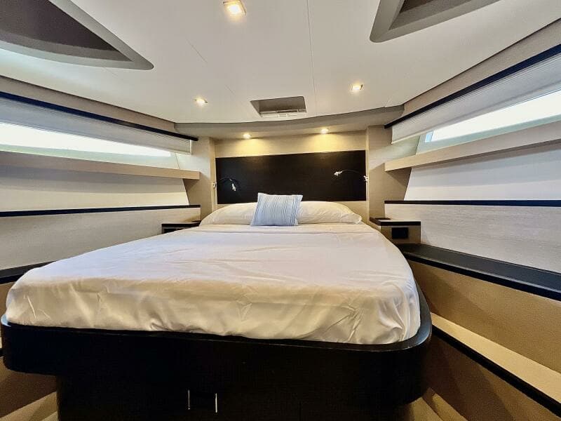 Okean 50 - VIP Stateroom