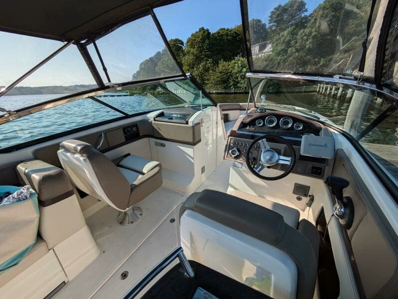 2013 Sea Ray 270 SLX