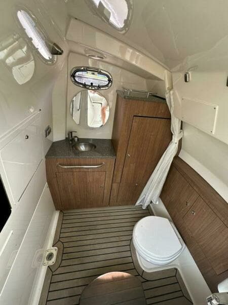 2017 Boston Whaler 350 Outrage