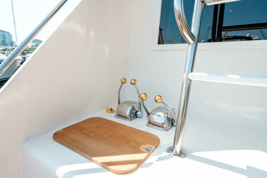 1985 Post 46 Convertible