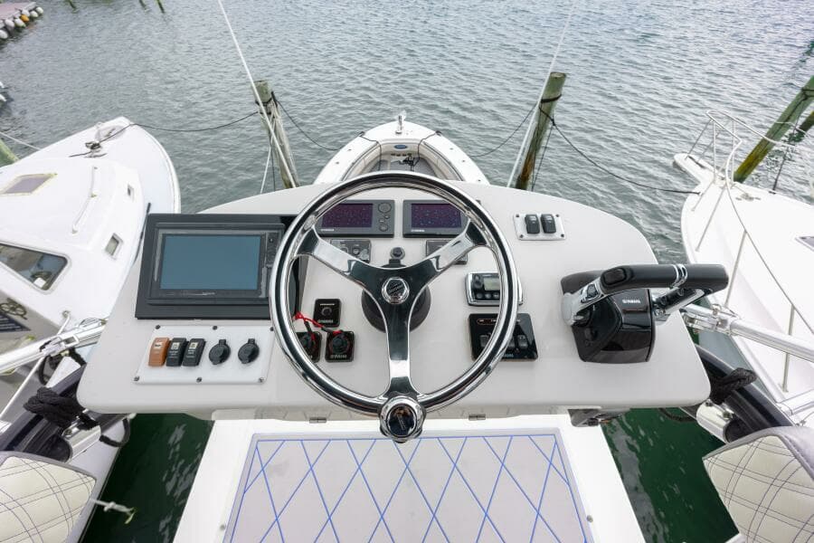 2014 Hydra-Sports 42 Custom Siesta
