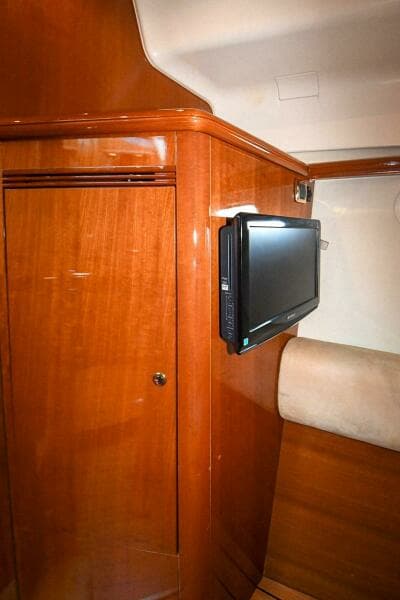 2006 Jeanneau Prestige 46 Flybridge