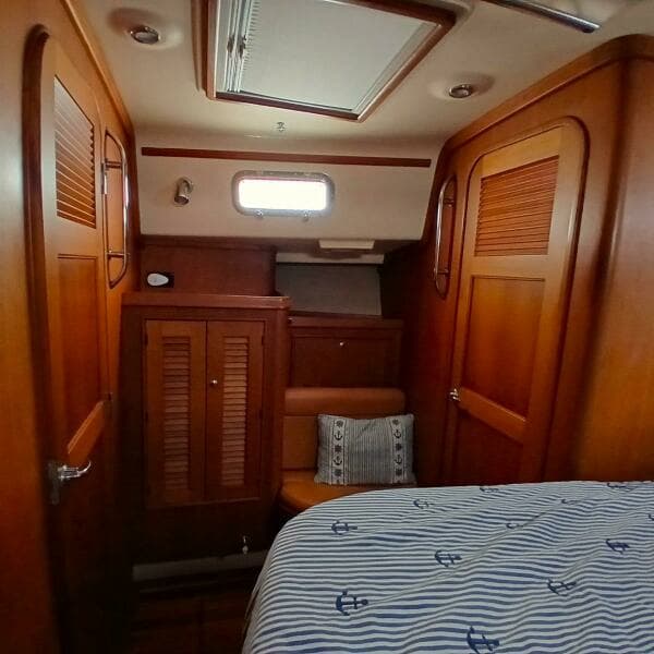 2006 Island Packet 440