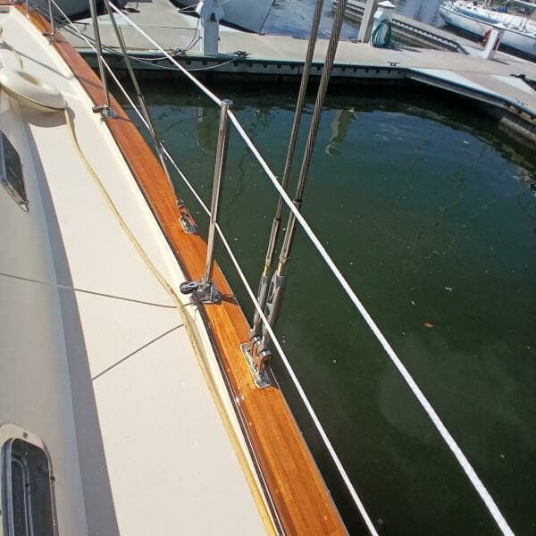 2006 Island Packet 440