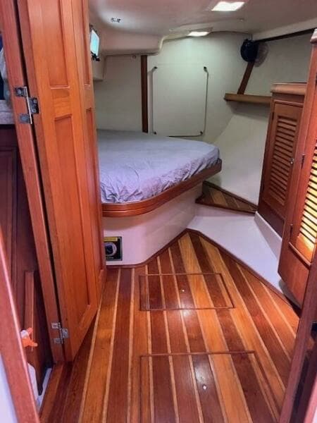 2006 Island Packet 440