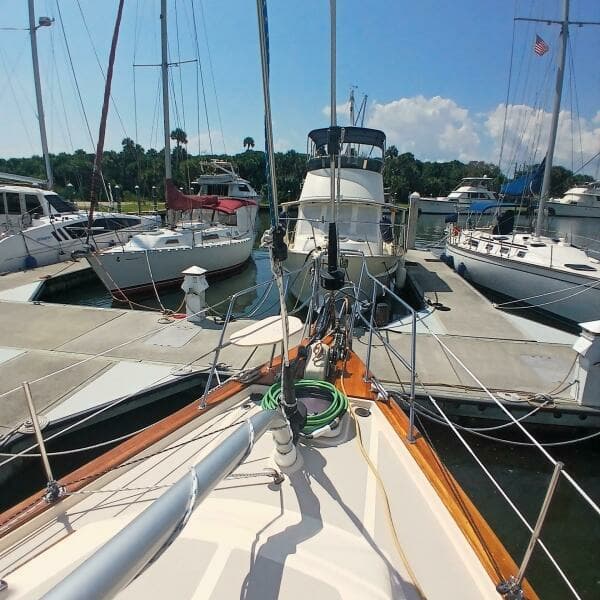 2006 Island Packet 440