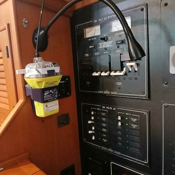 2006 Island Packet 440