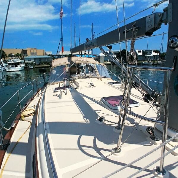 2006 Island Packet 440