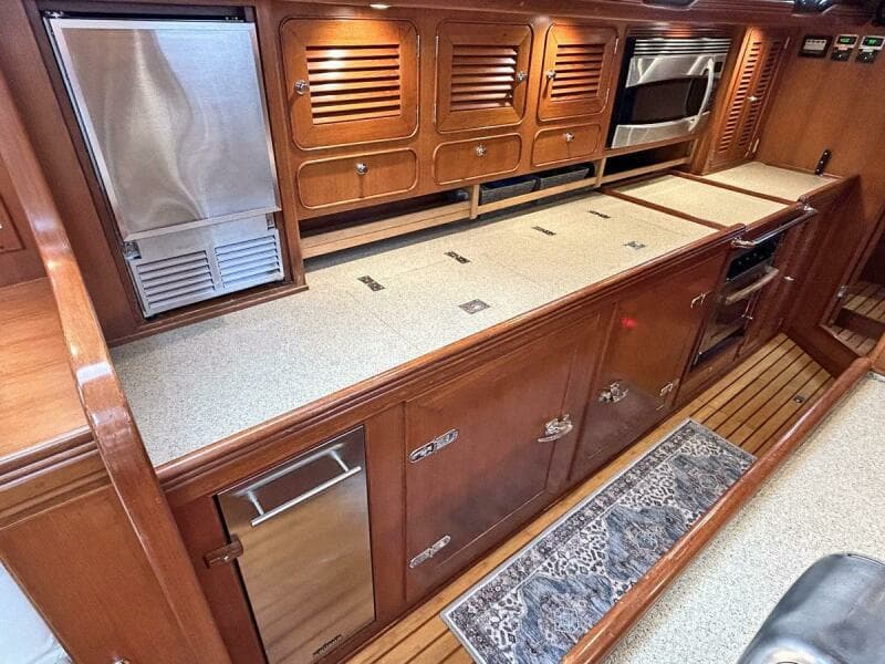 Galley, Outboard