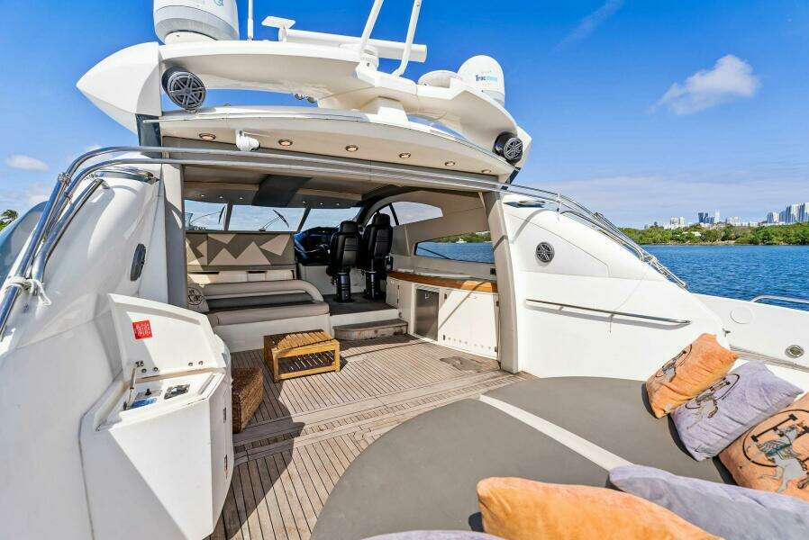 2001 Sunseeker Predator