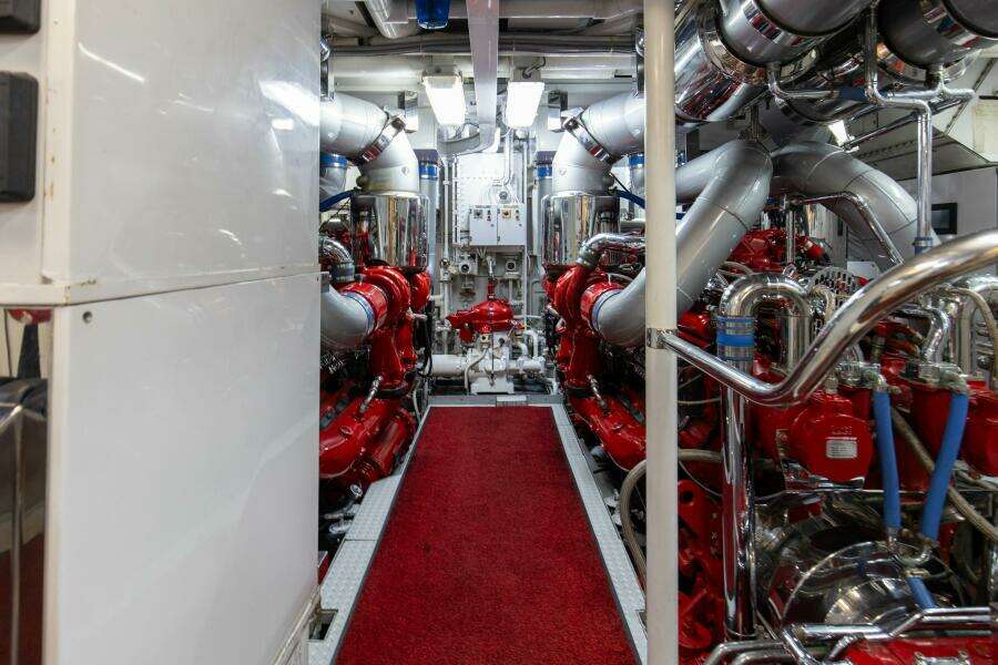 1989 116' Feadship Boss- Engine Room