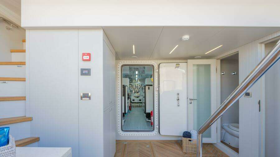 2024 Hargrave E Series Superyachts Division