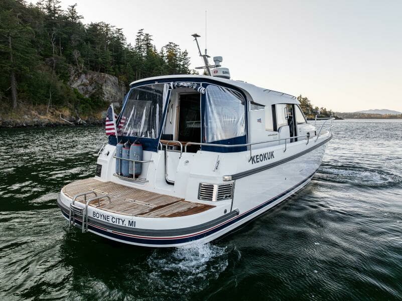 2020 Nimbus 365 Coupe