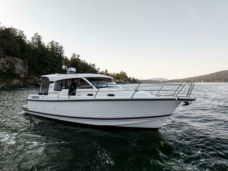 2020 Nimbus 365 Coupe