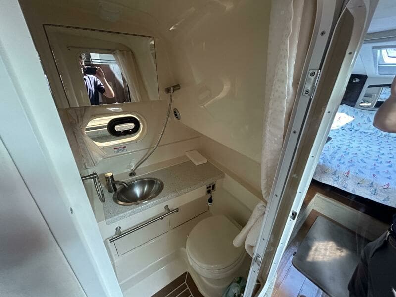 2016 Sea Ray 310 Sundancer